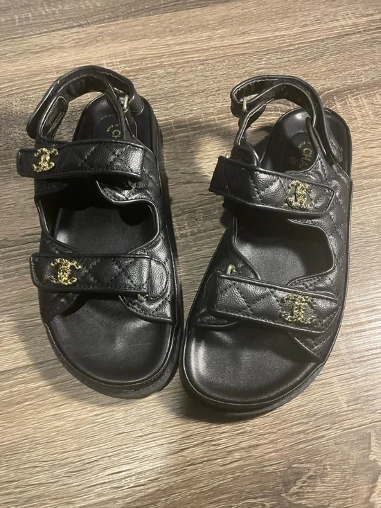 Ladies quilted leather sandals - Picture 1 of 1